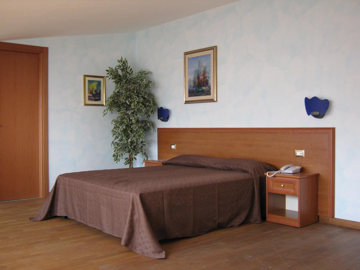 Hotel Villa D'Evoli Castropignano Cameră foto